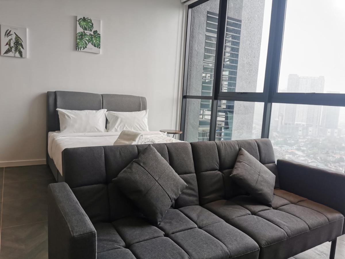 Scarletz Suites Klcc By De Harlequins Guesthouse Куала-Лумпур Екстер'єр фото