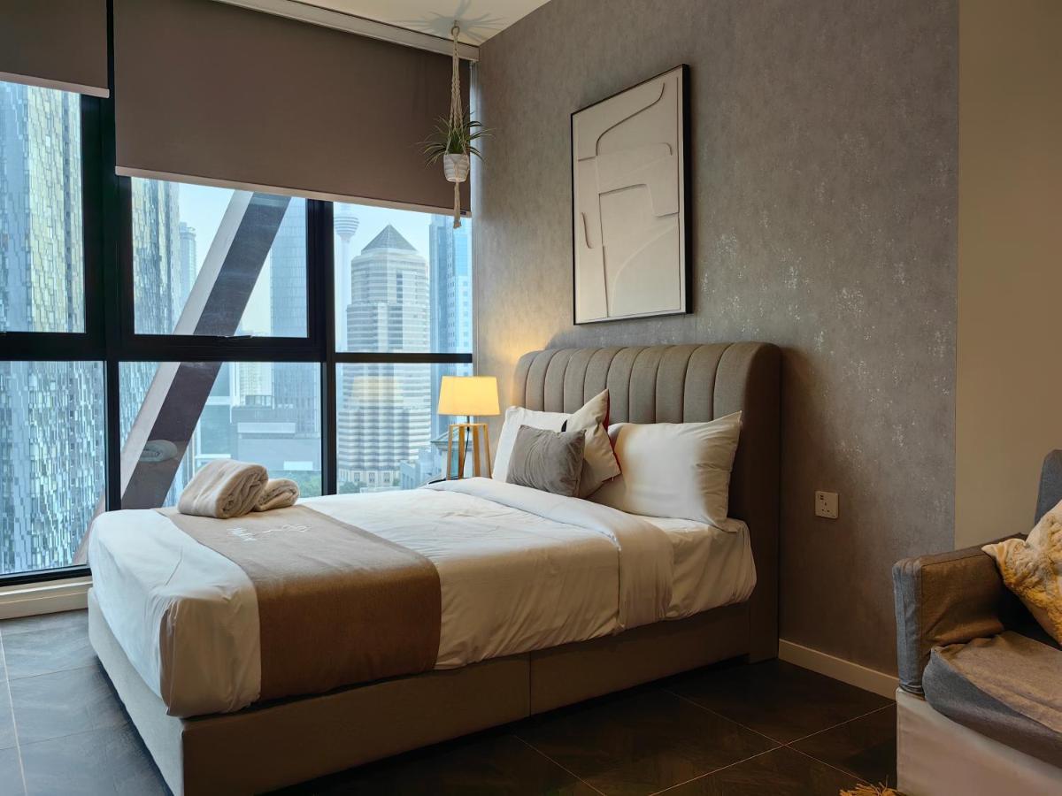 Scarletz Suites Klcc By De Harlequins Guesthouse Куала-Лумпур Екстер'єр фото